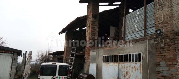 4 غرف نوم بناية في Voghera, Italy رقم 294989 4