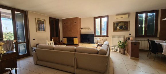 Вилла с 6 комнатами в Аньяделло, Италия № 117504 3