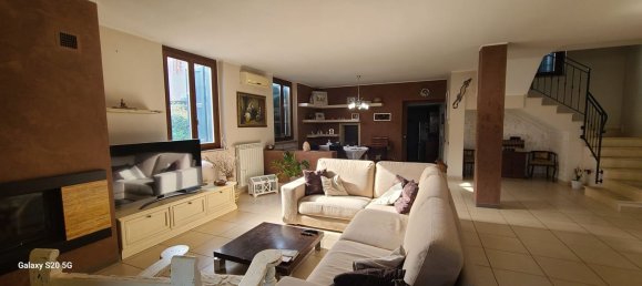 Вилла с 6 комнатами в Аньяделло, Италия № 117504 13