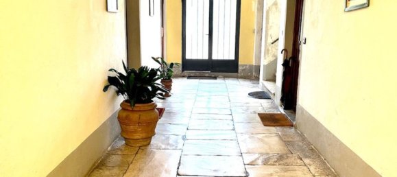 Ático de 3 habitaciónes en Massa, Italy No. 295363 3