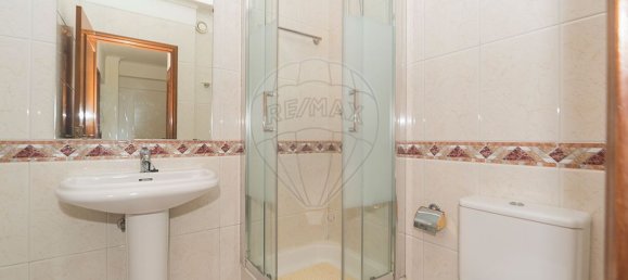 3 Schlafzimmer Wohnung in Lisbon, Portugal, Nr. 99533 11