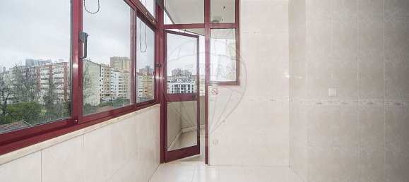 3 Schlafzimmer Wohnung in Lisbon, Portugal, Nr. 99533 16