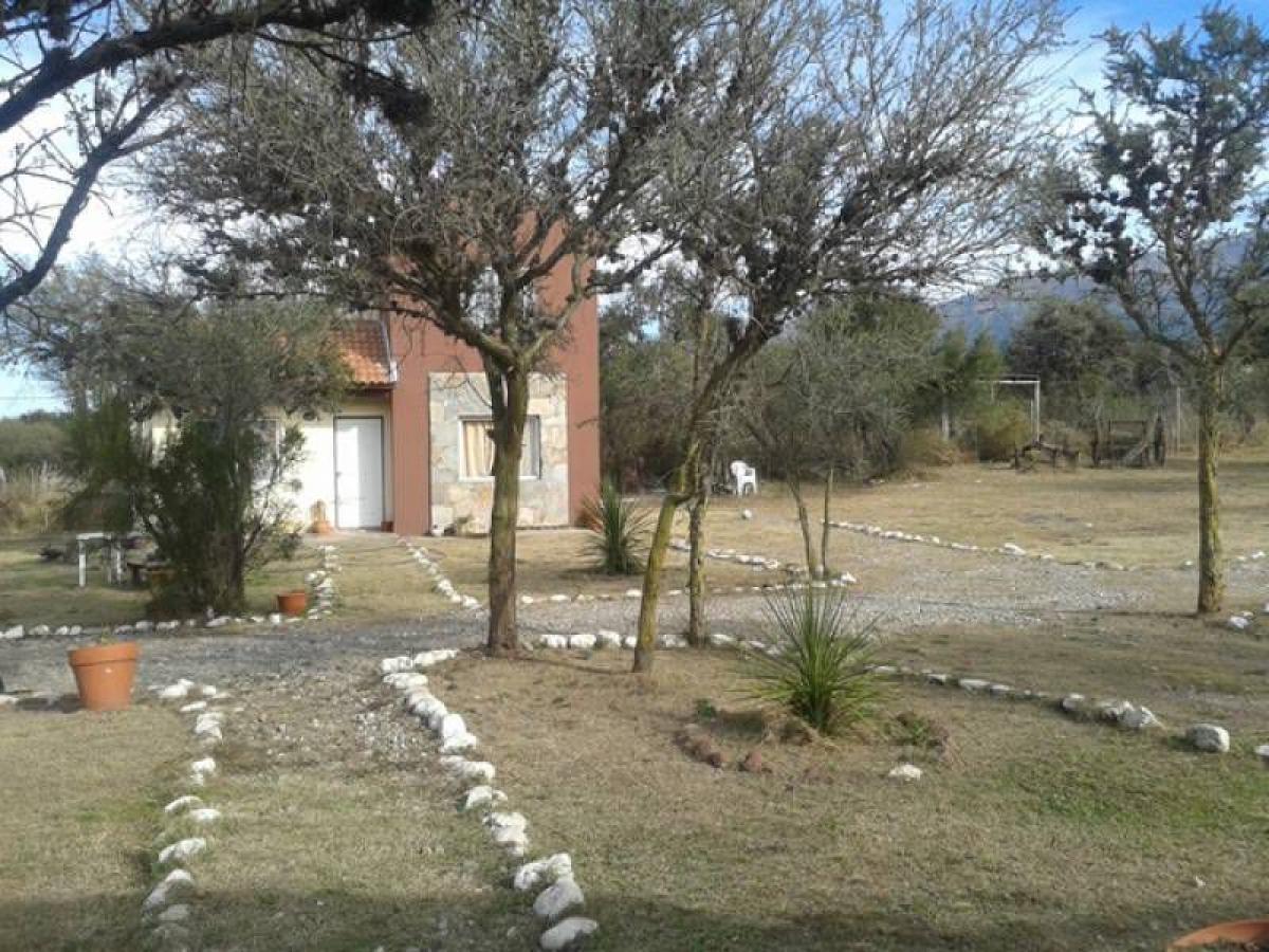 180m² Commercial property in San Luis, Argentina No. 25888