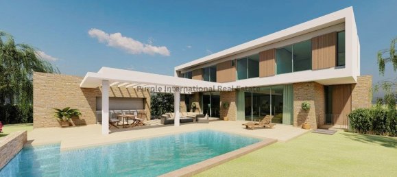 Вилла с 4 спальнями в Ороклини, Кипр № 1212 6