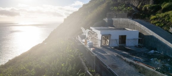 3 bedrooms House in Calheta, Portugal No. 99339 5