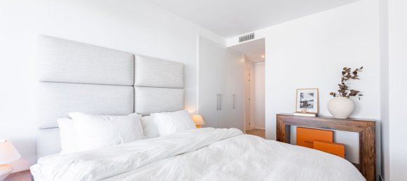 Apartamento de 3 dormitorios en Estepona, Spain No. 134187 11