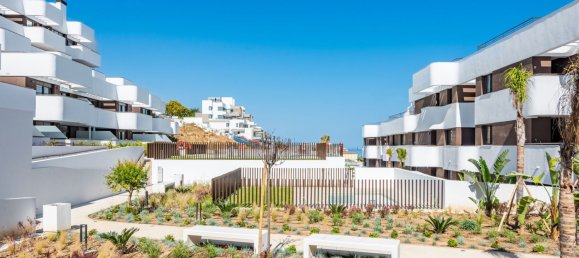 Apartamento de 3 dormitorios en Estepona, Spain No. 134187 21