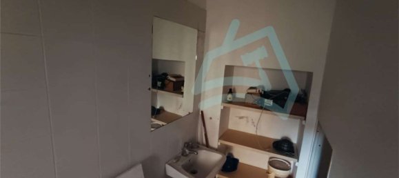 Gewerbliche Immobilie in Benevento, Italy 123m², Nr. 303756 6