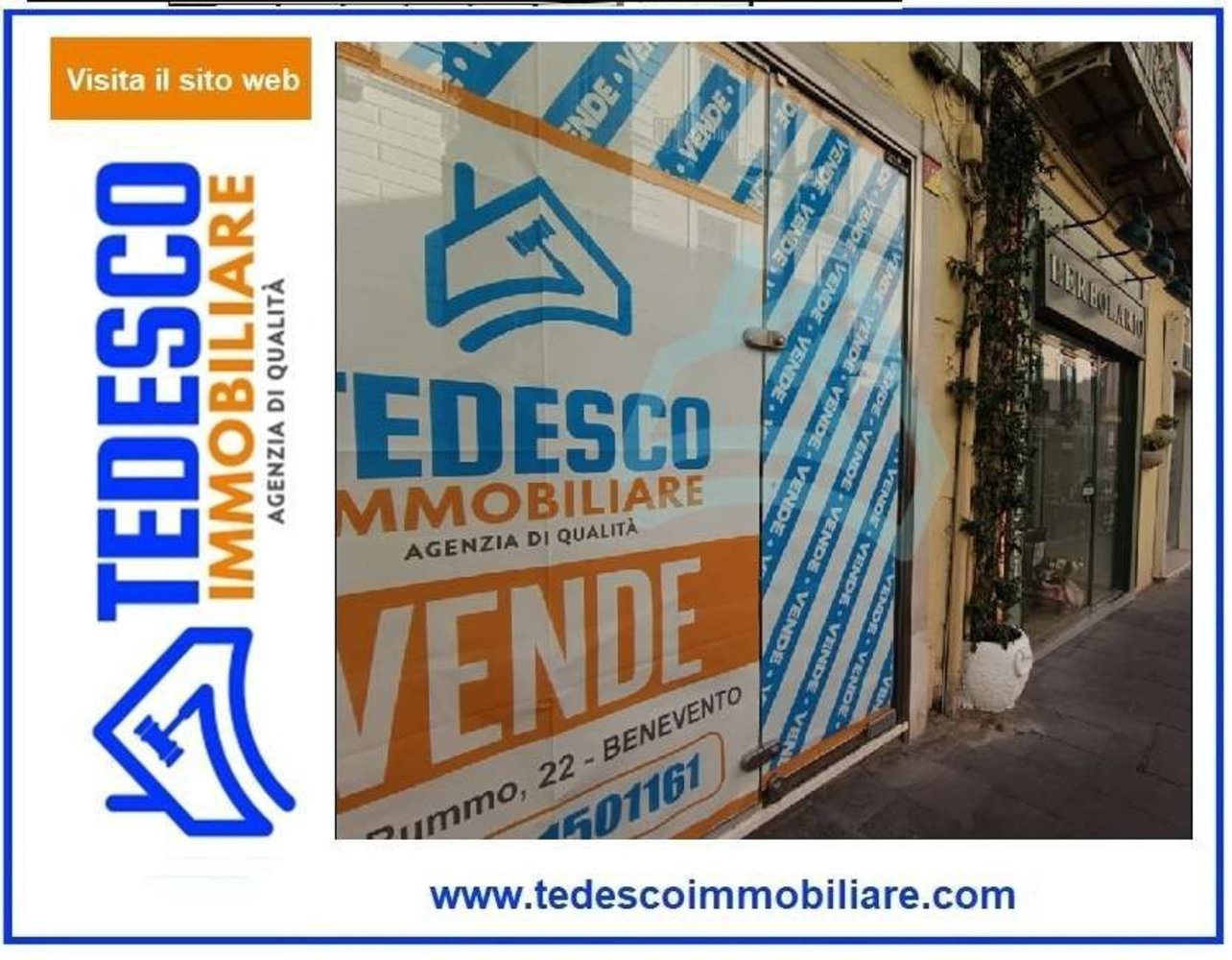 Gewerbliche Immobilie in Benevento, Italy 123m², Nr. 303756