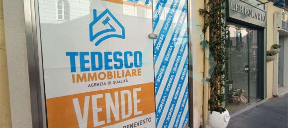 Gewerbliche Immobilie in Benevento, Italy 123m², Nr. 303756 27