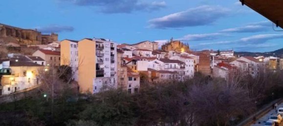 Apartamento de 3 dormitorios en Cáceres, Spain No. 34770 22