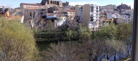 Apartamento de 3 dormitorios en Cáceres, Spain No. 34770 19