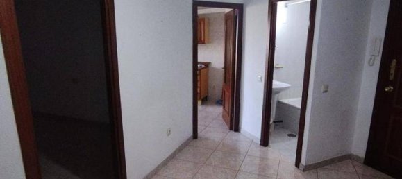 Apartamento de 3 dormitorios en Cáceres, Spain No. 34770 10