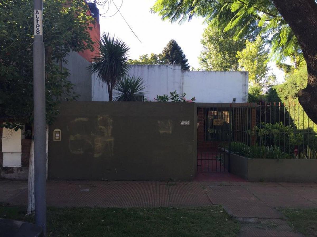 3 bedrooms House in San Miguel, Argentina No. 83643