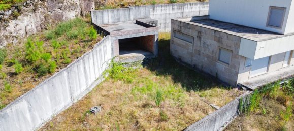 4 bedrooms House in Povoa de Lanhoso, Portugal No. 180308 13