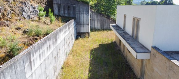 4 bedrooms House in Povoa de Lanhoso, Portugal No. 180308 10