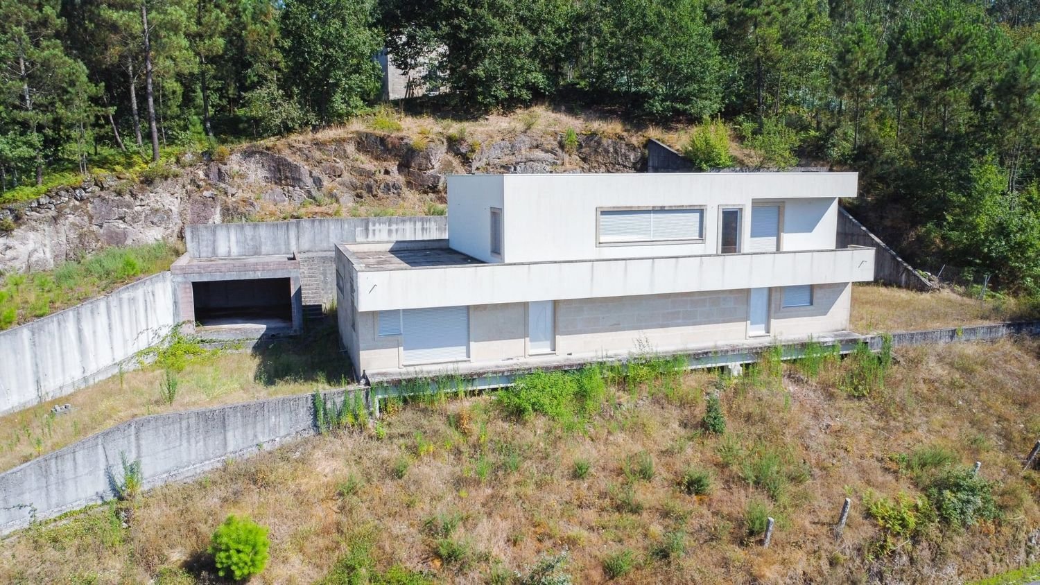 4 bedrooms House in Povoa de Lanhoso, Portugal No. 180308