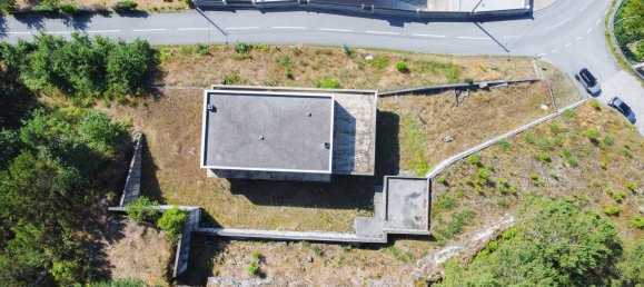 4 bedrooms House in Povoa de Lanhoso, Portugal No. 180308 7