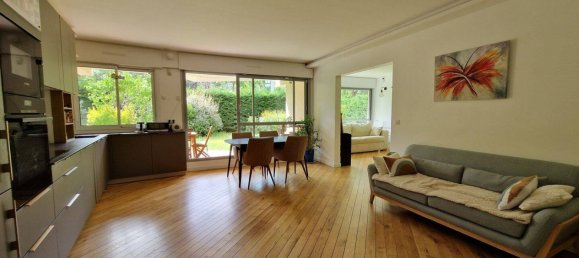 Apartamento de 4 dormitorios en Courbevoie, France No. 327618 2