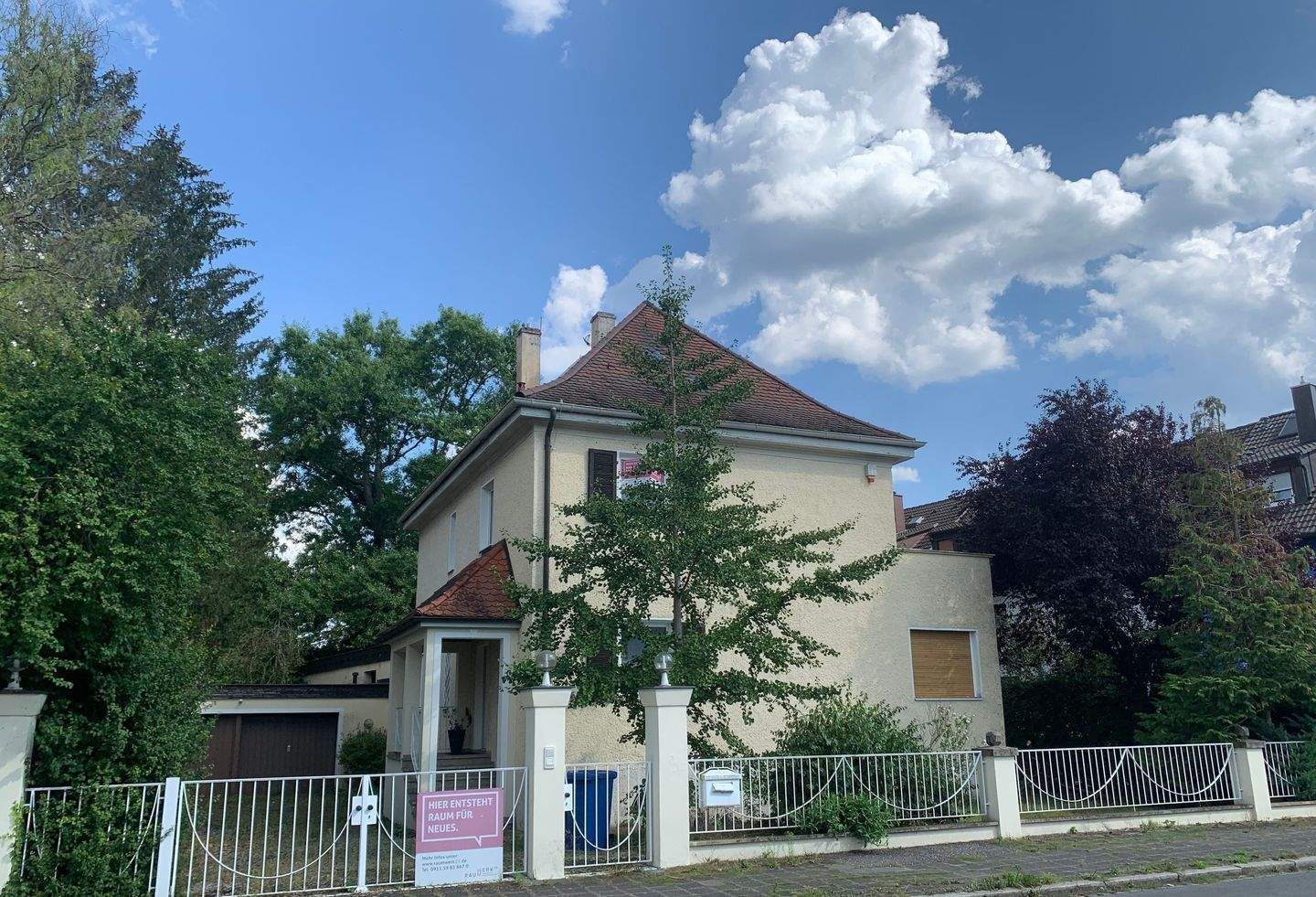 8 rooms Villa in Nuremberg, Germany No. 232242