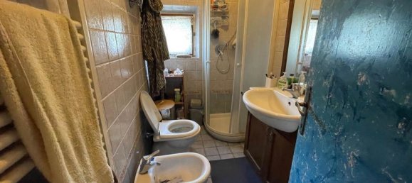 4 rooms Apartment in Siena, Italy No. 110837 11