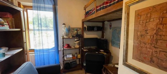 4 rooms Apartment in Siena, Italy No. 110837 25