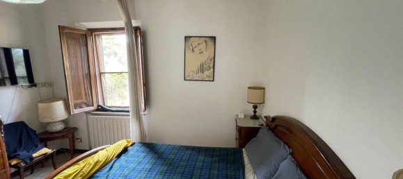 4 rooms Apartment in Siena, Italy No. 110837 16