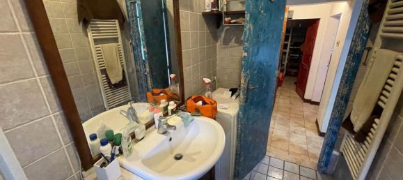 4 rooms Apartment in Siena, Italy No. 110837 13