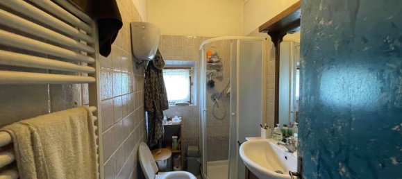 4 rooms Apartment in Siena, Italy No. 110837 10