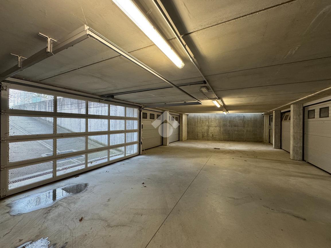 1 room Garage in Rubiera, Italy No. 117162