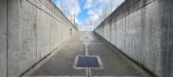 1 room Garage in Rubiera, Italy No. 117162 3