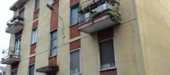 2 bedrooms Apartment in Trecate, Italy No. 203593 2