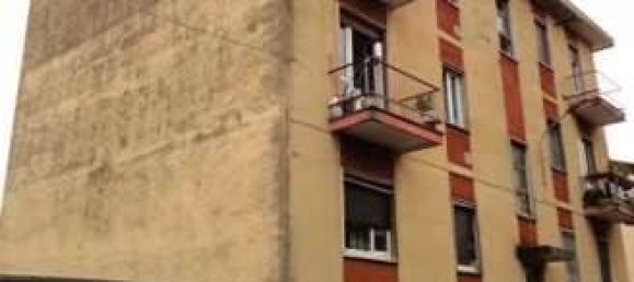 2 bedrooms Apartment in Trecate, Italy No. 203593 3