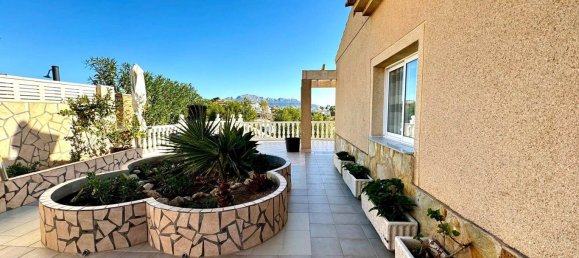 3 Schlafzimmer Villa in La Nucia, Spain, Nr. 11206 9