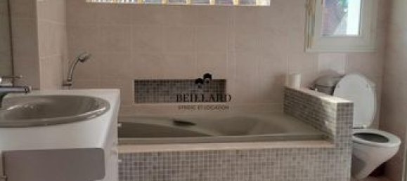 5 bedrooms House in Deux-Sevres, France No. 308964 10