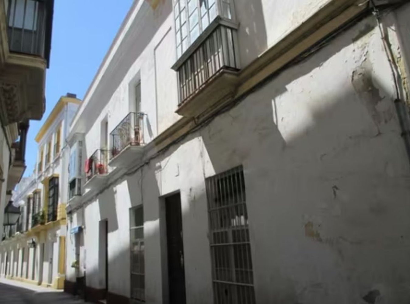 Casa de 12 dormitorios en Jerez de la Frontera, Spain No. 154612