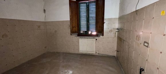 11 rooms House in Santa Croce sull'Arno, Italy No. 85578 28