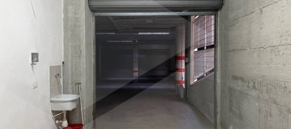 Garaje de 1 habitación en Noicattaro, Italy No. 26391 11