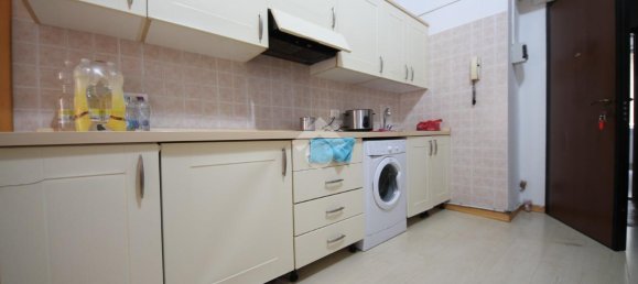 Apartamento de 2 habitaciónes en Trieste, Italy No. 41643 10