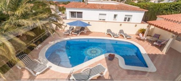 5 bedrooms House in Roses, Spain No. 146433 5