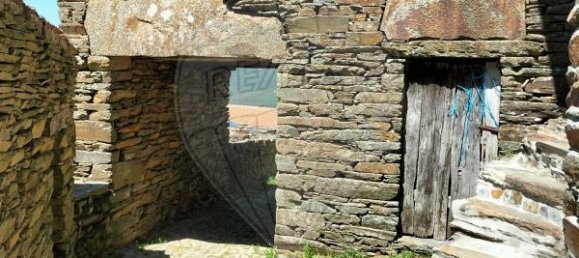 2 bedrooms House in Castro Daire, Portugal No. 188910 8