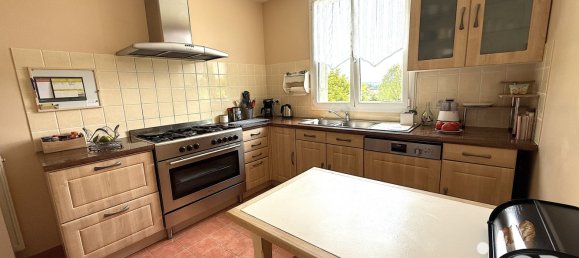 3 bedrooms House in Saint-Martin-aux-Chartrains, France No. 317905 5