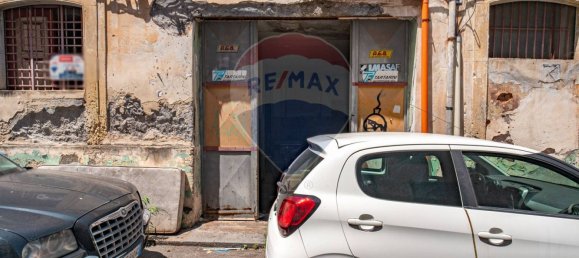 Imóvel comercial de 2 divisões em Catania, Italy N.º 57024 9