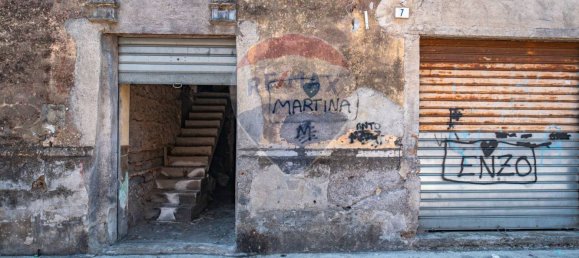 Imóvel comercial de 2 divisões em Catania, Italy N.º 57024 11