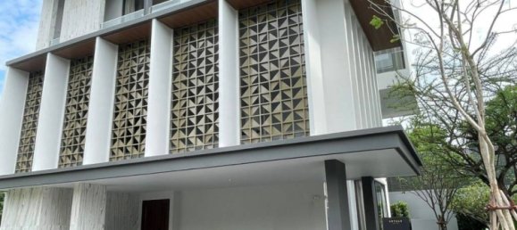 4 bedrooms Cafe / restaurant in Huai Khwang, Thailand No. 24643 2