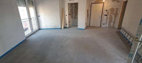 4 rooms Penthouse in Voghera, Italy No. 102469 11