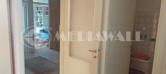 Apartamento de 3 dormitorios en Pordenone, Italy No. 281539 18