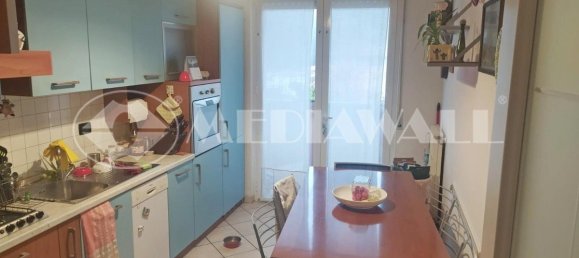 Apartamento de 3 dormitorios en Pordenone, Italy No. 281539 10
