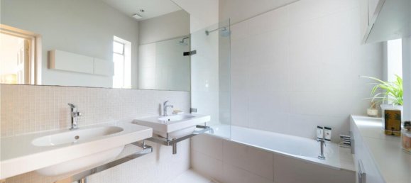 3 bedrooms Apartment in London, United Kingdom No. 12861 19