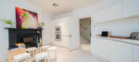 3 bedrooms Apartment in London, United Kingdom No. 12861 7